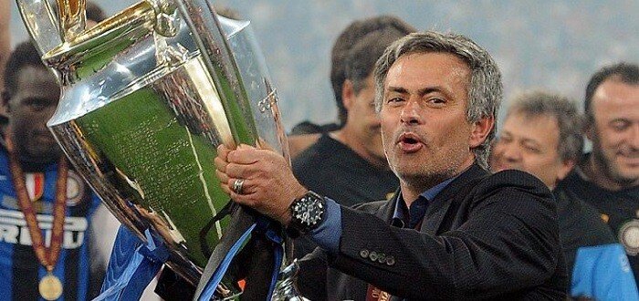 mourinho-champions-league-trophy-inter-2010-1280x720.jpg 역대 챔피언스리그 2회 이상 우승 감독