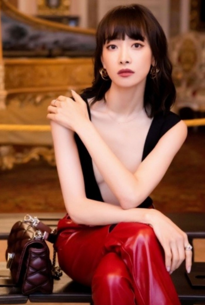 b84cbf8ce6e580a74f676f8360c2e85c_1790559383_2422.jpg